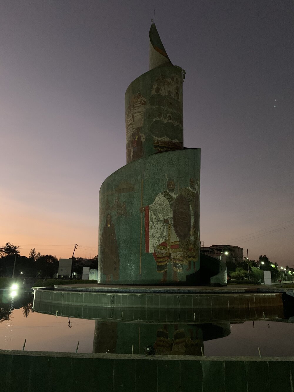 Hawassa fountain.jpg