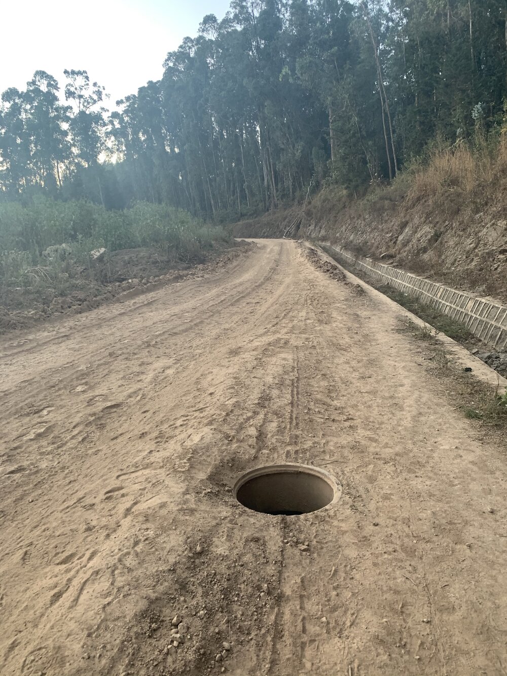 Ol Dirt Road manhole #1.jpg