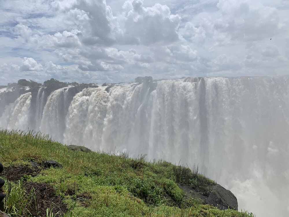 Vic Falls full view.jpg