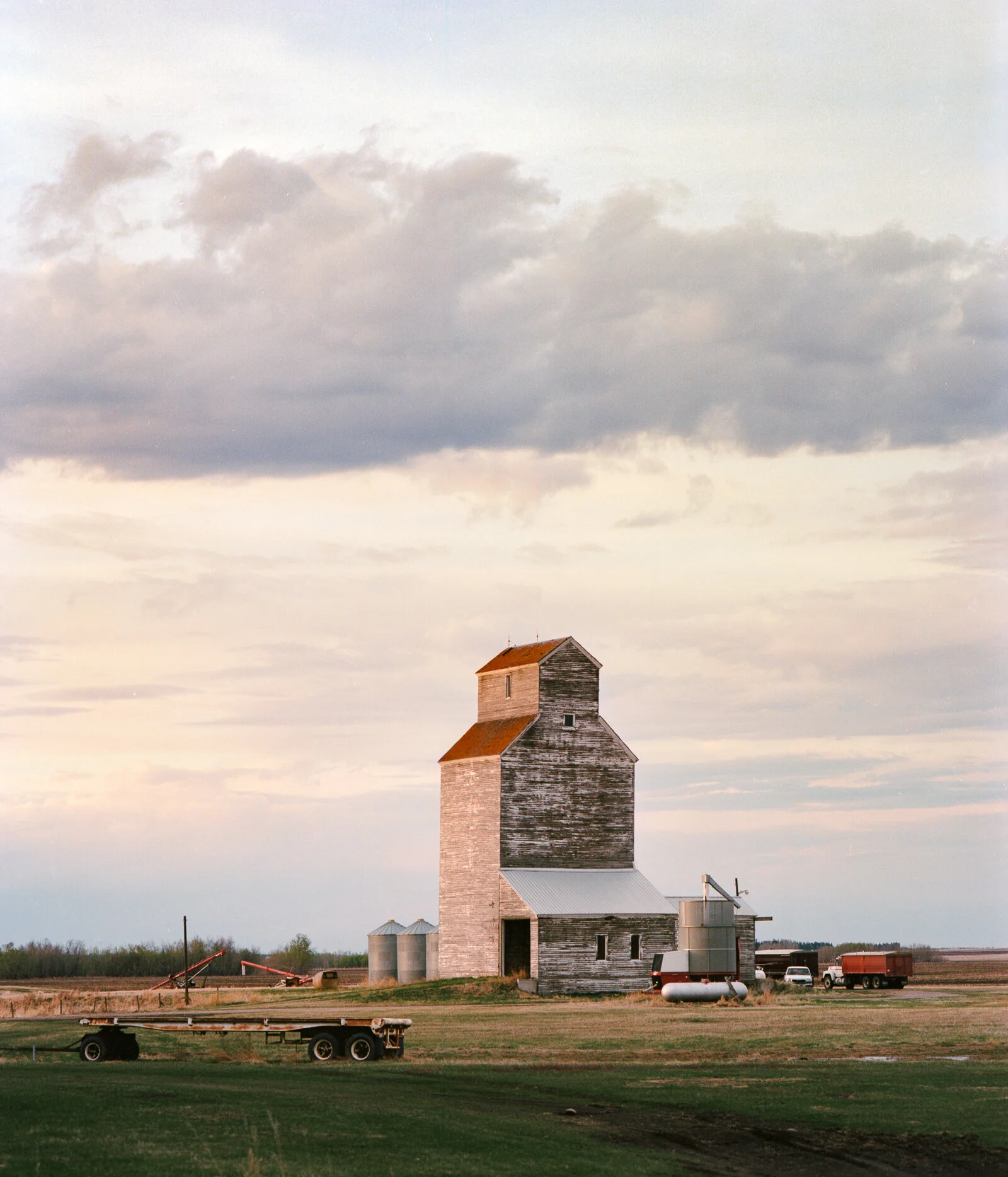 Pentax 67 - Portra 160 Namao Region (6) 2.jpg