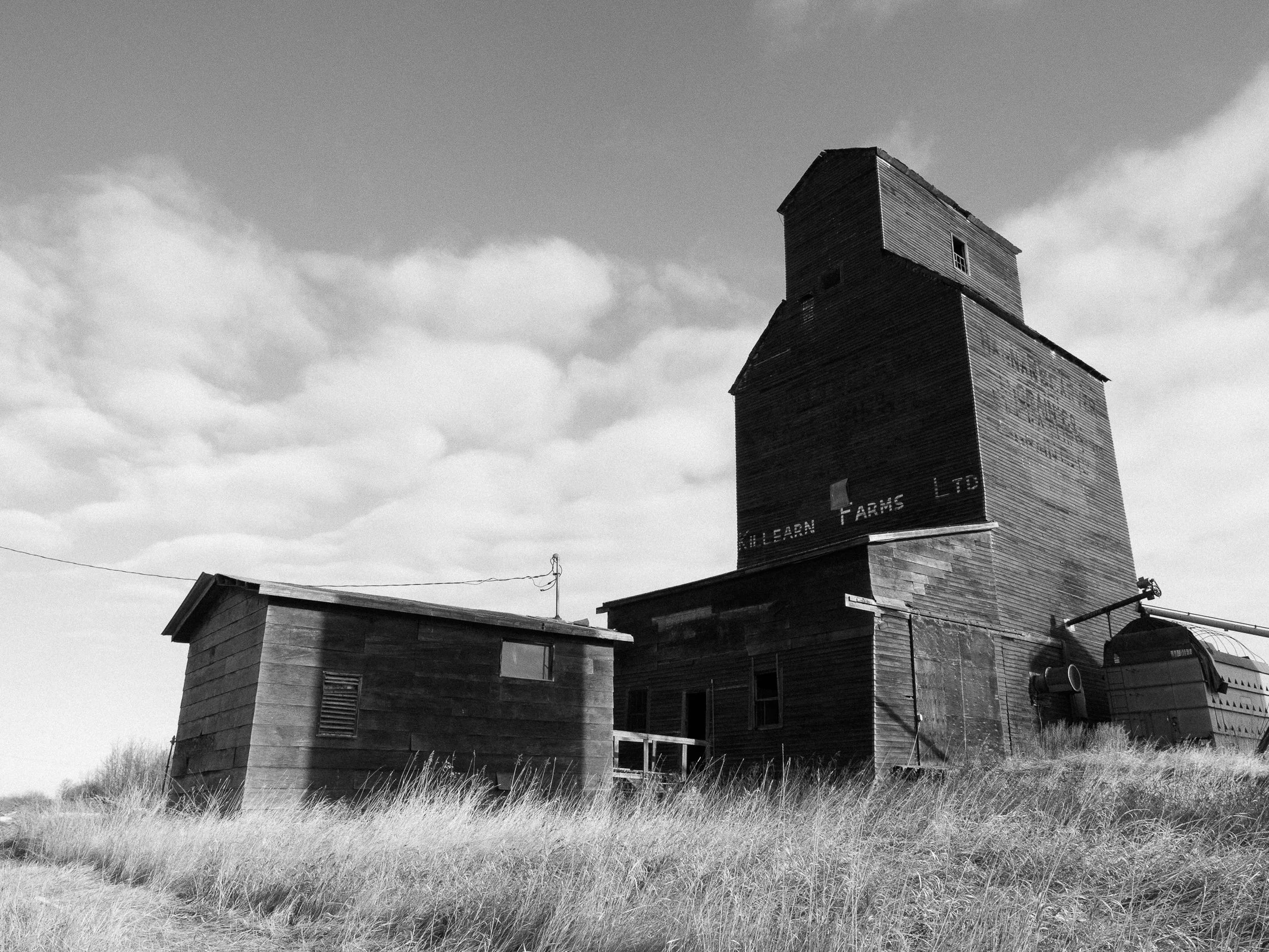 Kodak Tri-X Barn 5.jpg