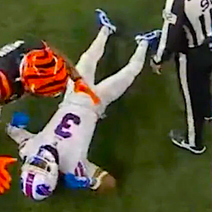 Damar Hamlin’s Tragedy, Anti-vaxxers’ Gold