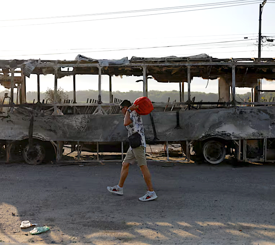 After killing of top drug lord, cartels use fake news to spread fear in Mexico