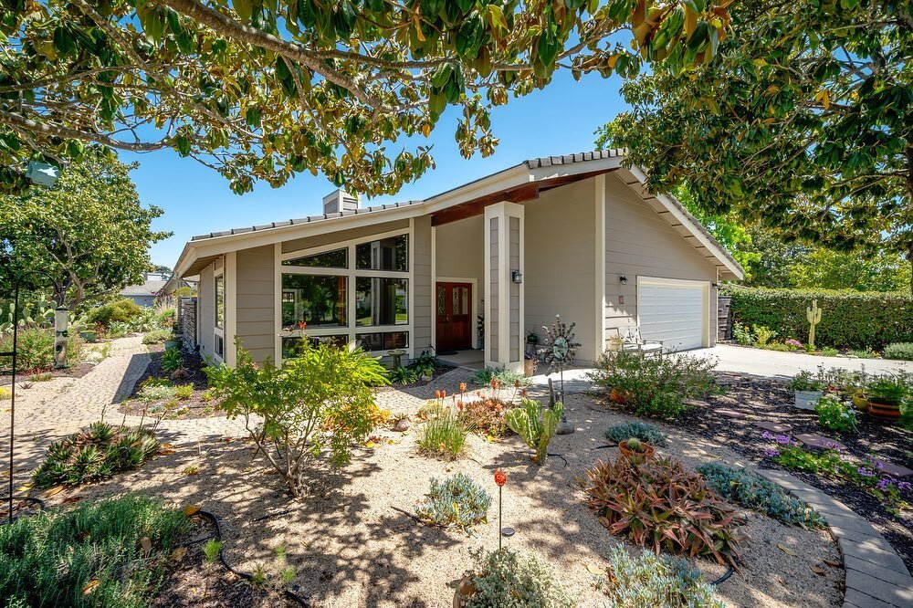 🎉 This story started with door knocking and ended a month later with TWO closes on the same day&hellip;TODAY! :) 

🔥 SOLD &amp; CLOSED!!! Another new neighborhood record set! 19 Mariposa, San Luis Obispo, CA | Sold for $1,200,000. That&rsquo;s $60,