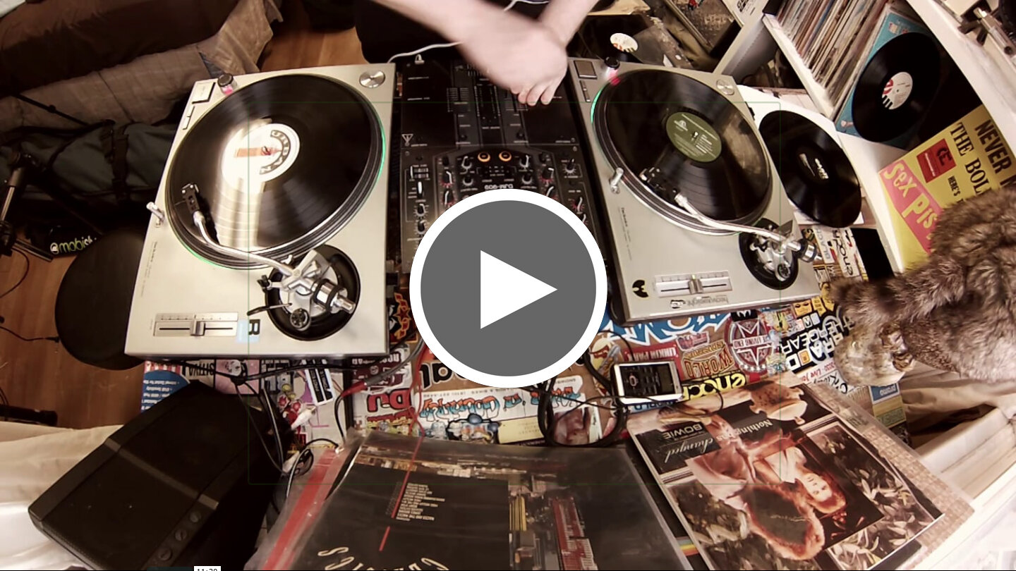 10 RECORDS in 10 MINUTES - Davy Rock It - "King of the Vinyl Frontier"