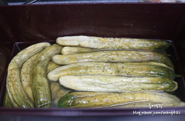 Pickles ready to be refrigerated