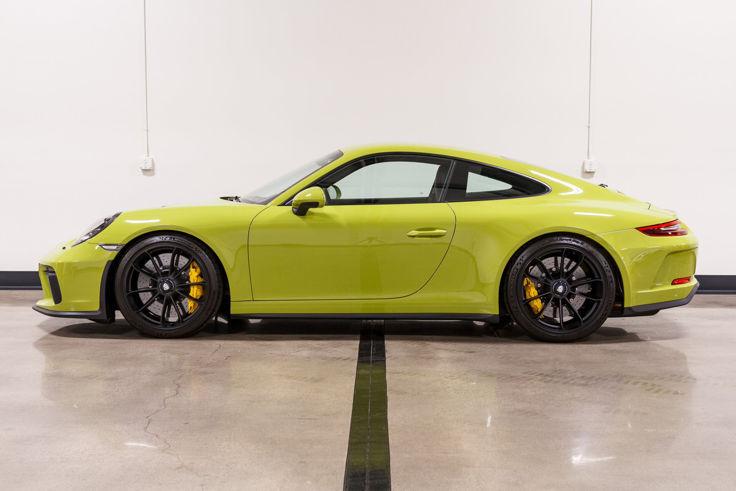 991 GT3 Touring -5.jpg