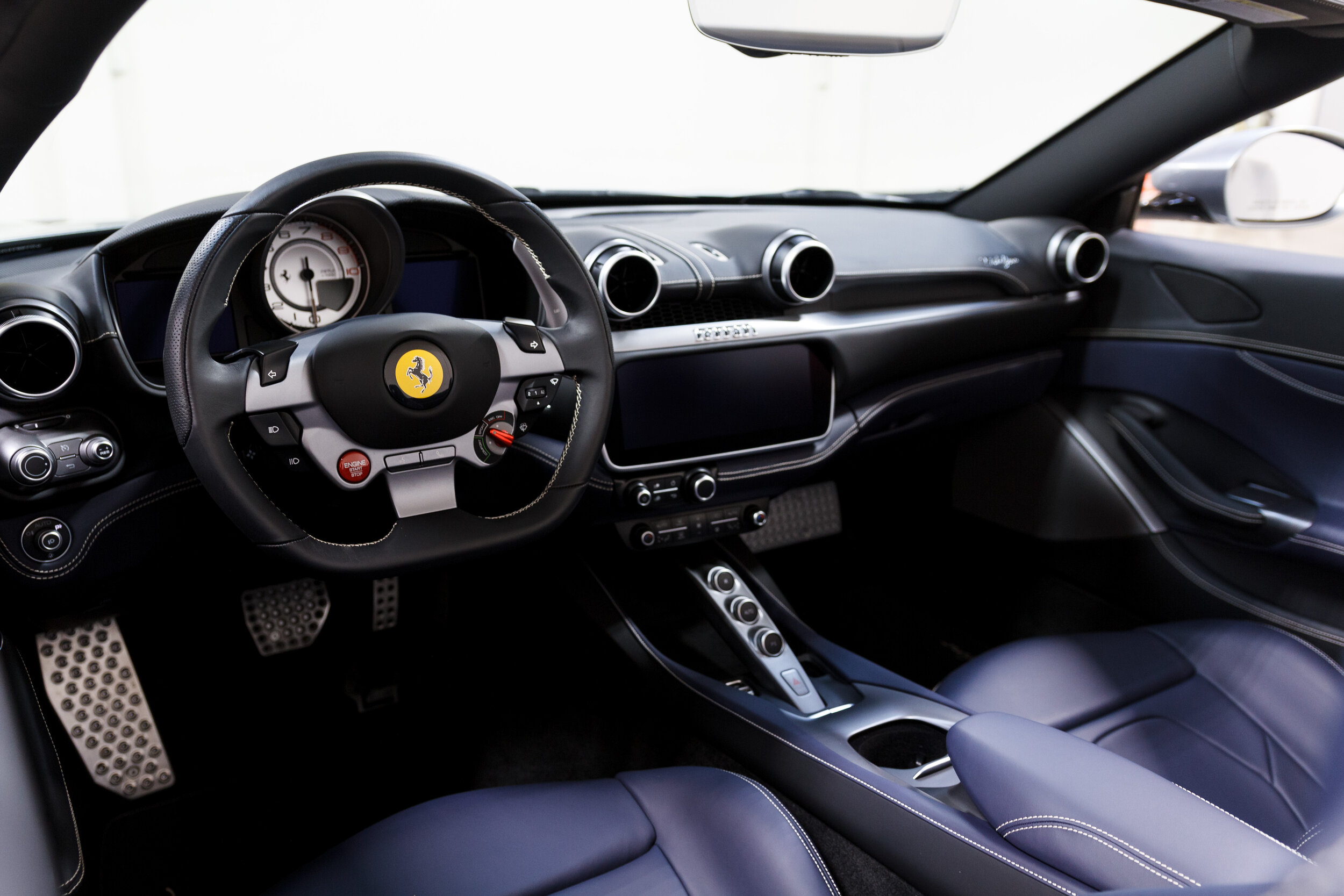 2019 Ferrari Portofino-45.jpg