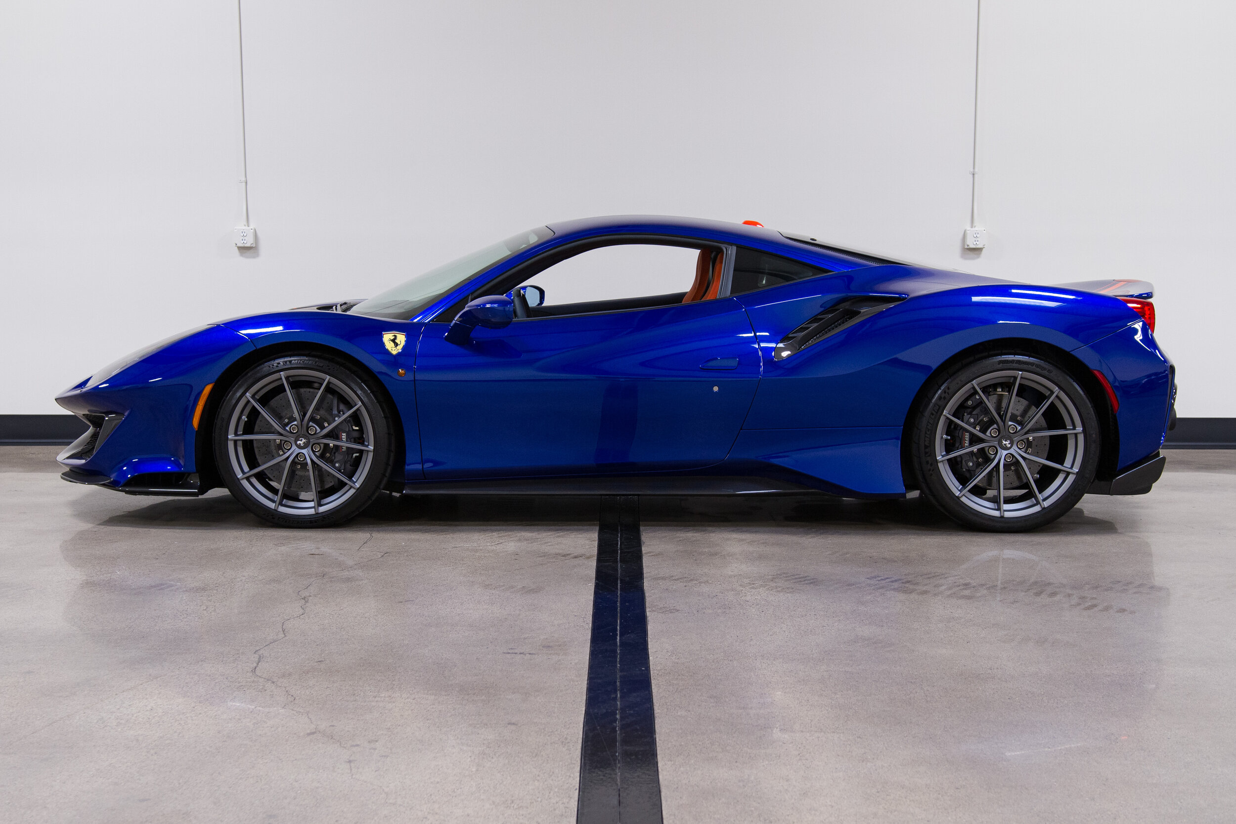 2020 Ferrari 488 Pista- Blue Electrico-5.jpg