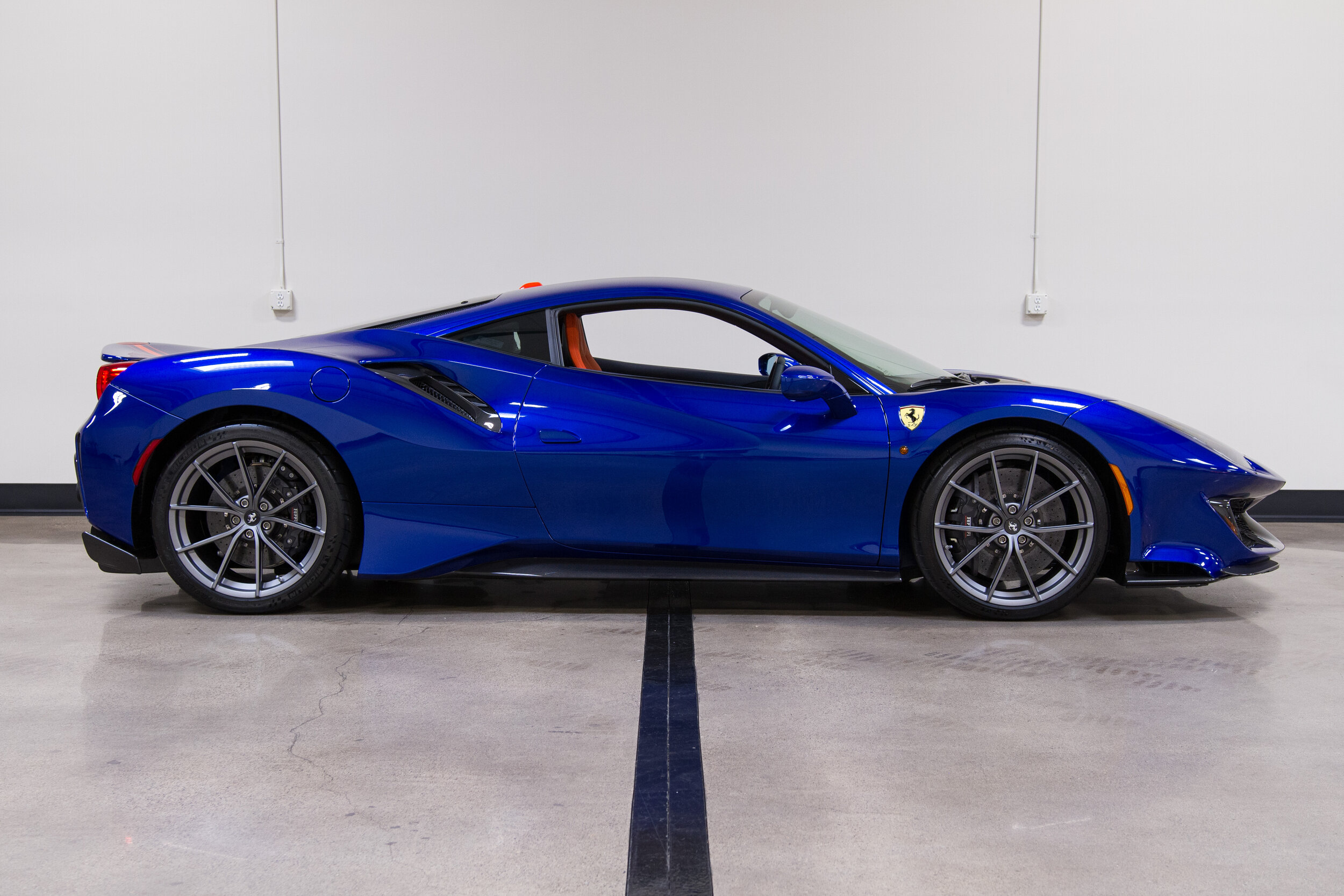 2020 Ferrari 488 Pista- Blue Electrico-8.jpg