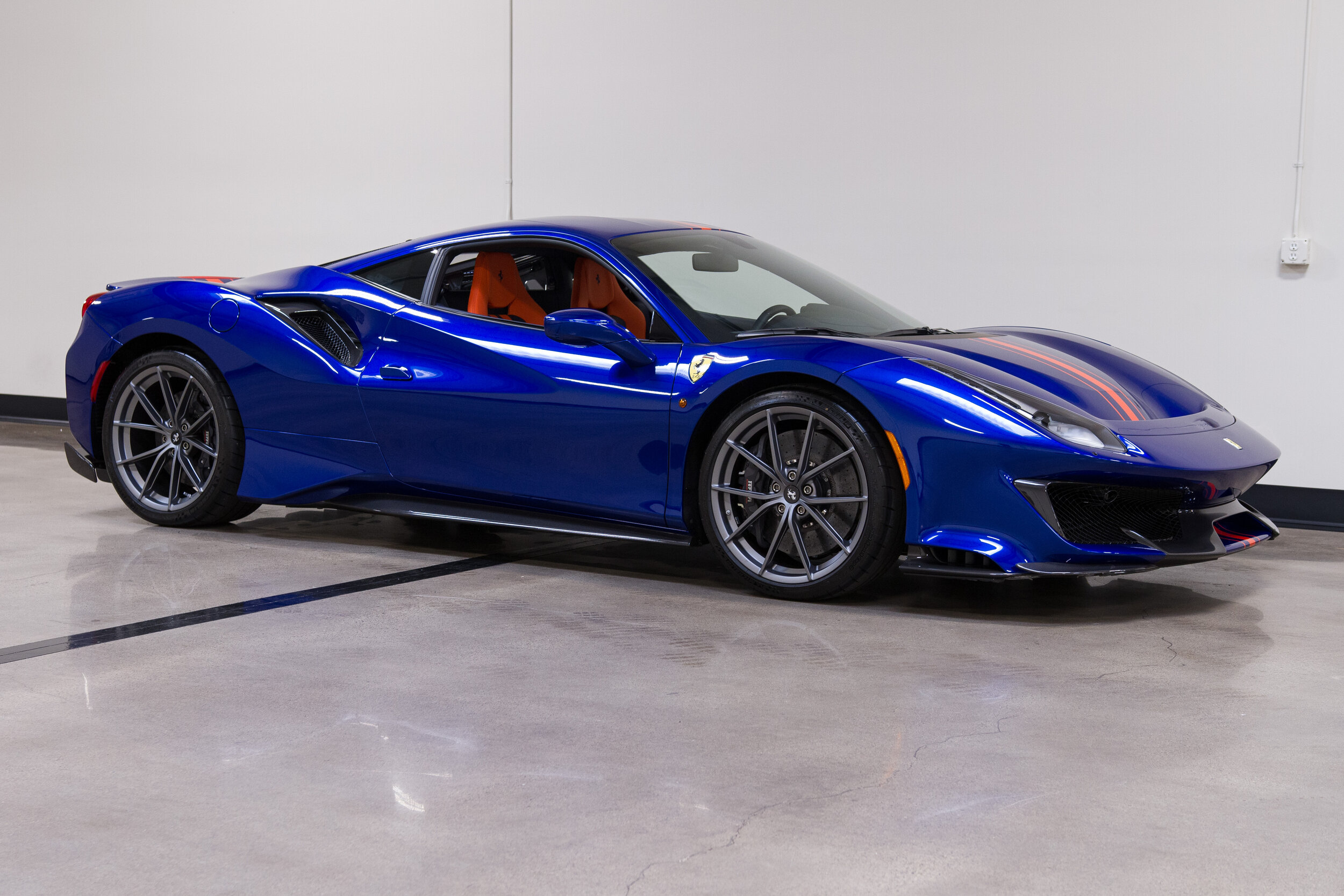 2020 Ferrari 488 Pista- Blue Electrico-9.jpg