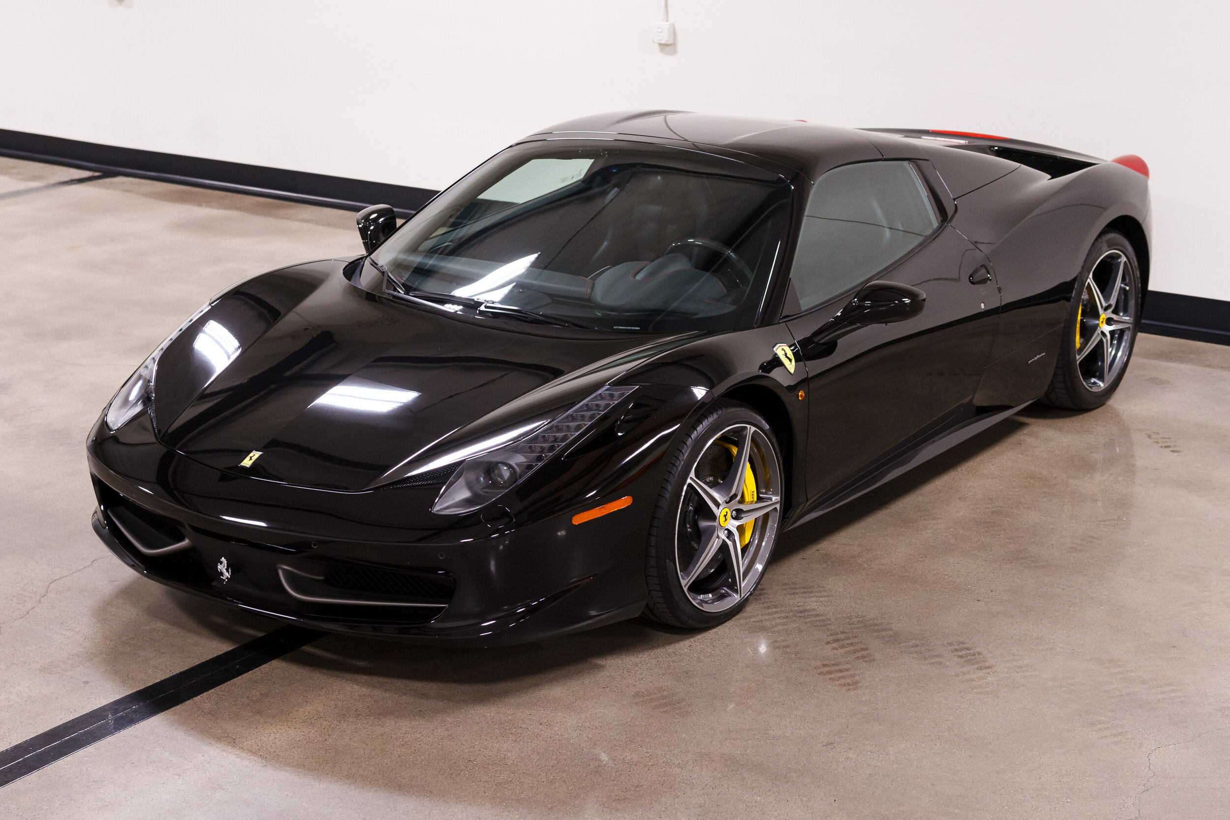 2013 Ferrari 458 Spyder-18.jpg