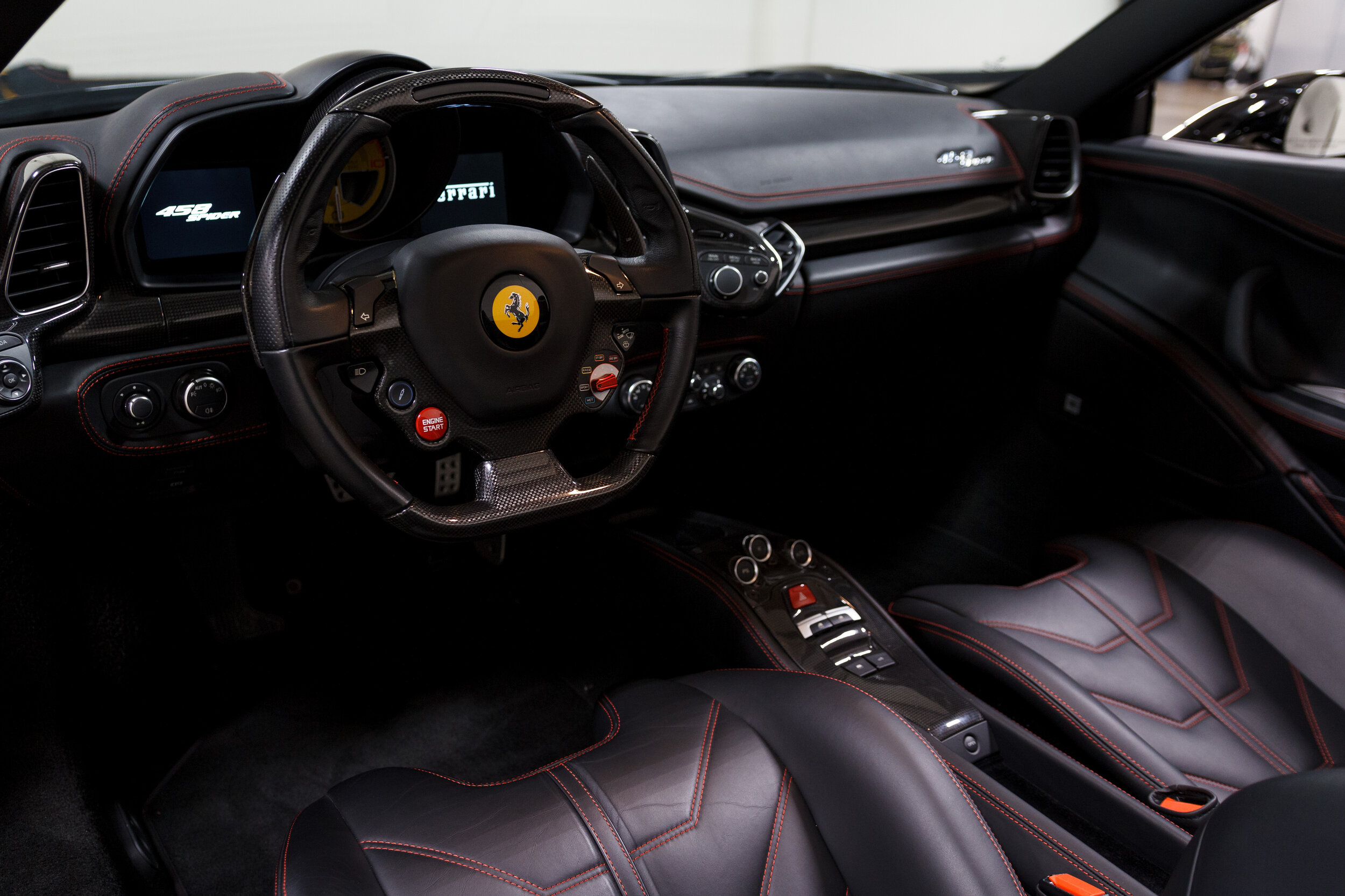 2013 Ferrari 458 Spyder-51.jpg