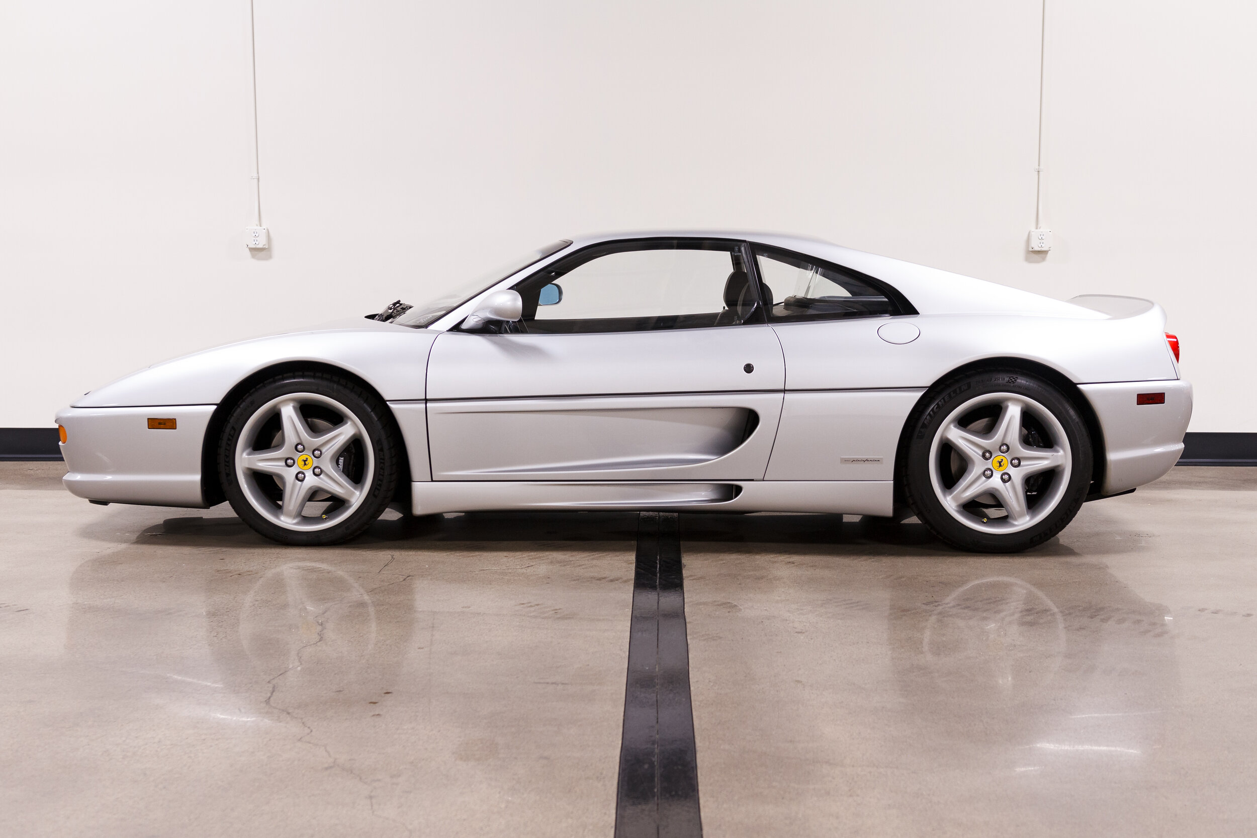 1998 Ferrari 355 F1-5.jpg