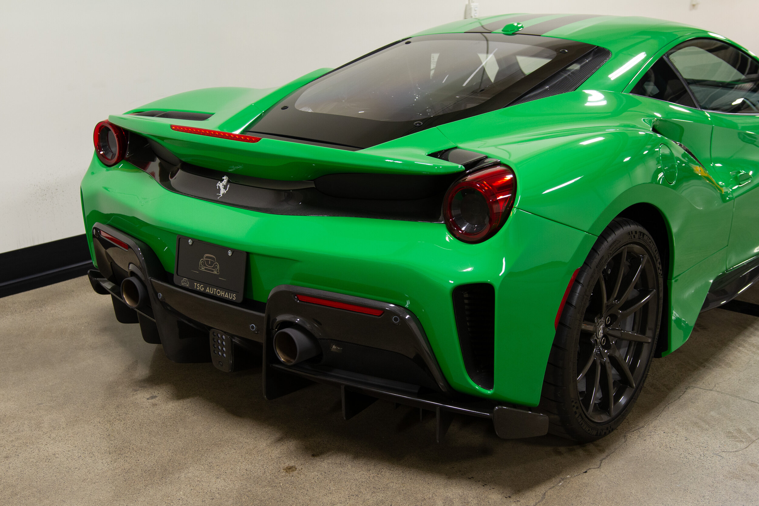 2020 Ferrari 488 Pista Green-23.jpg