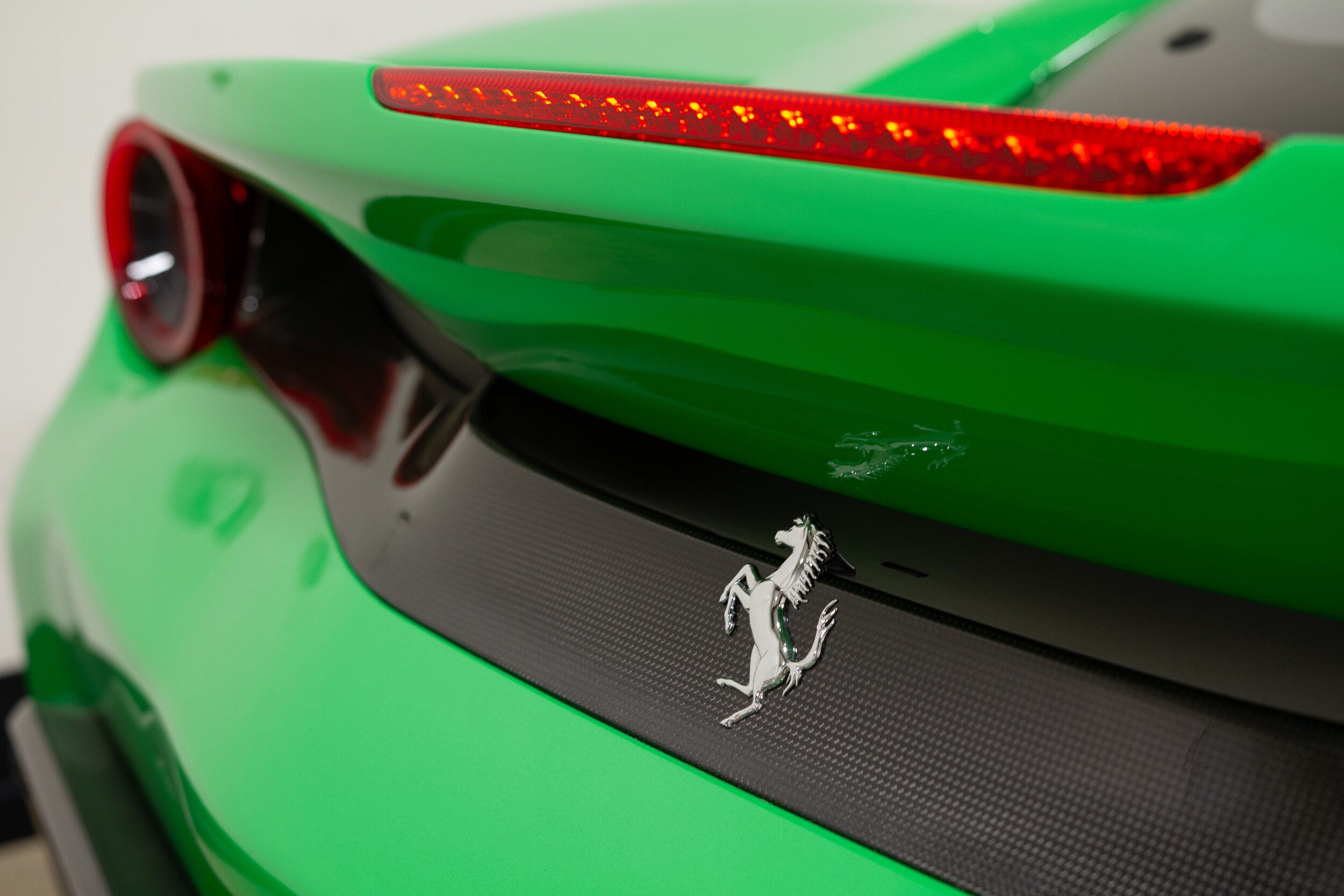 2020 Ferrari 488 Pista Green-26.jpg