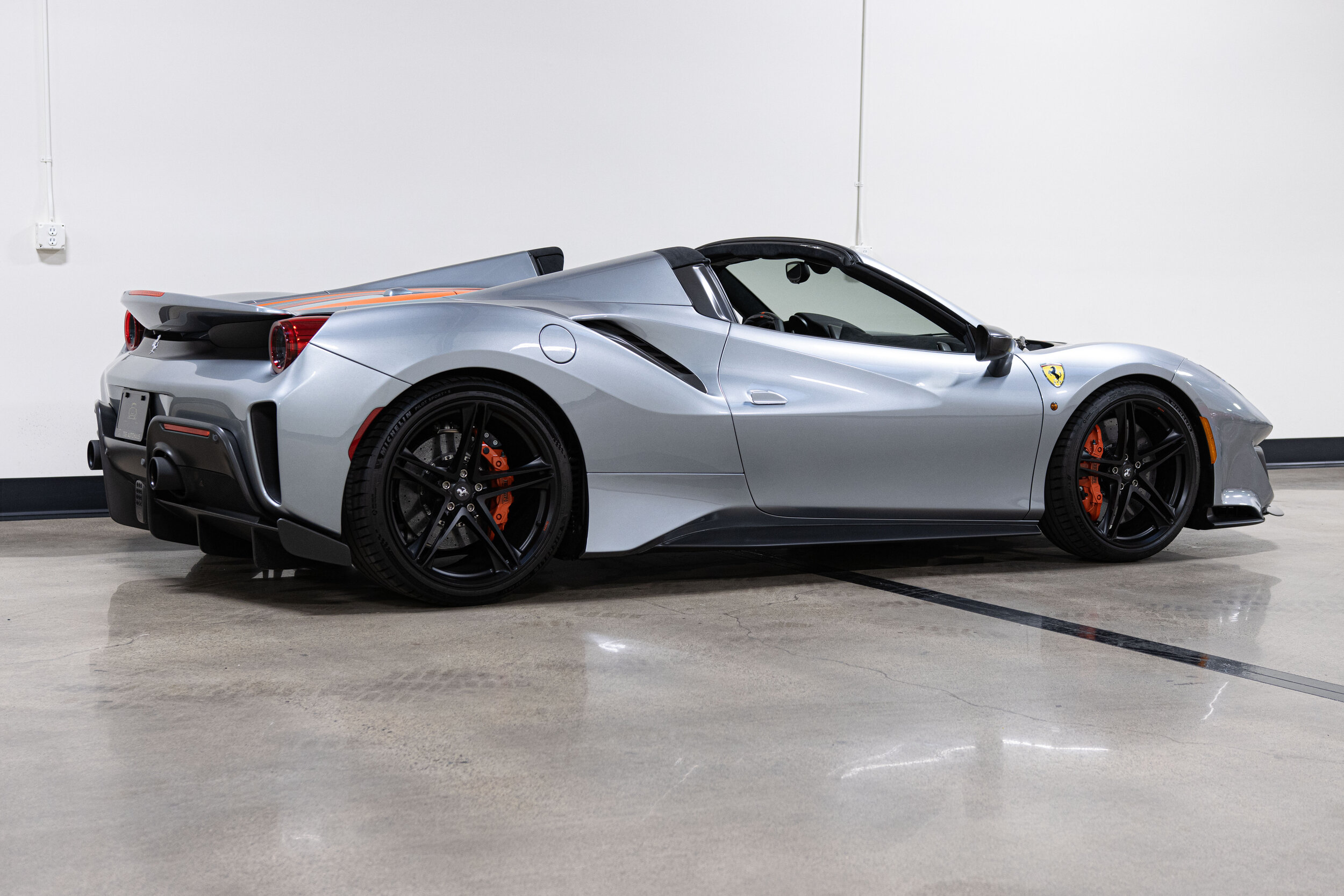 2020 Ferrari 488 Pista Spider-7.jpg