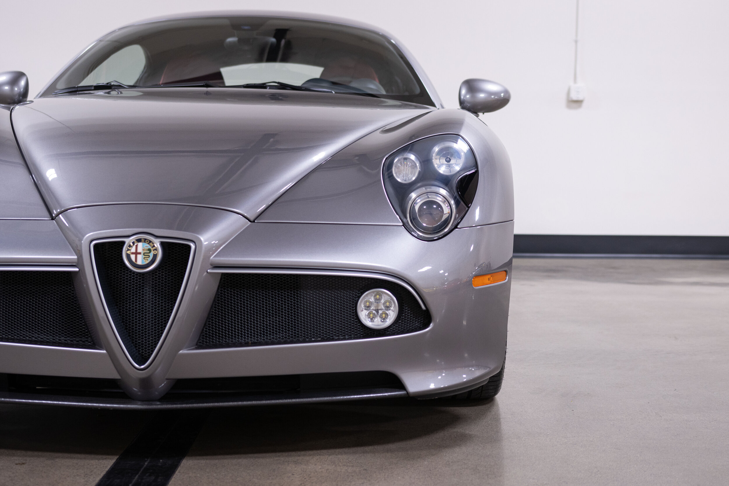 2008 Alfa Romeo 8C Competizione-13.jpg