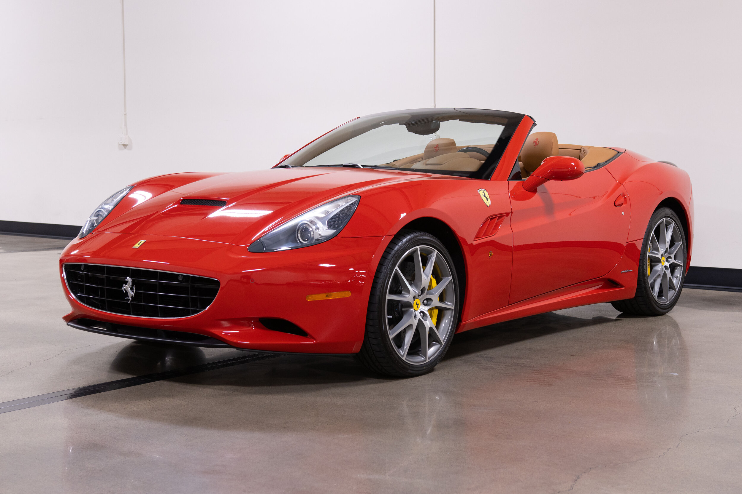 2012 Ferrari California-3.jpg