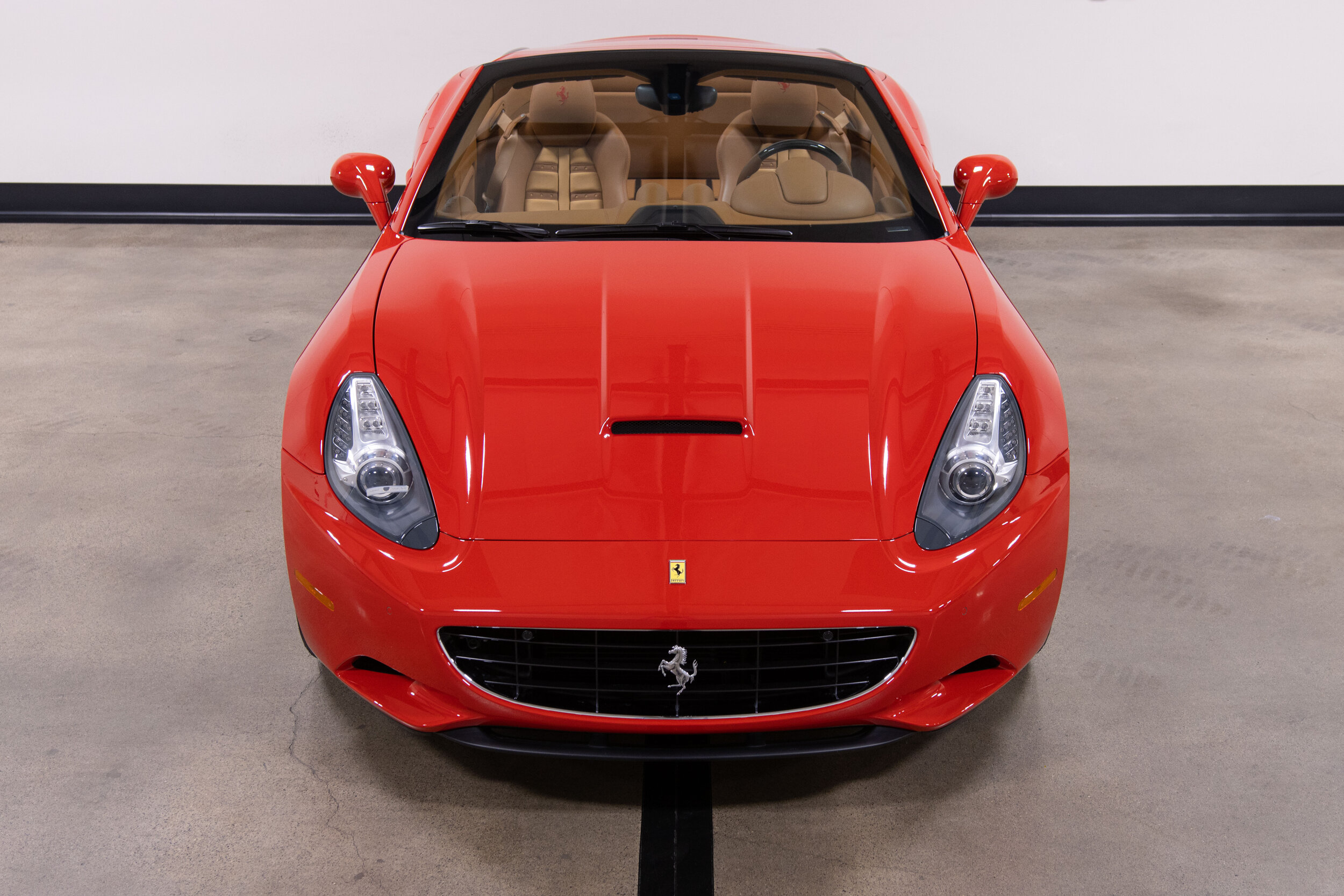 2012 Ferrari California-11.jpg