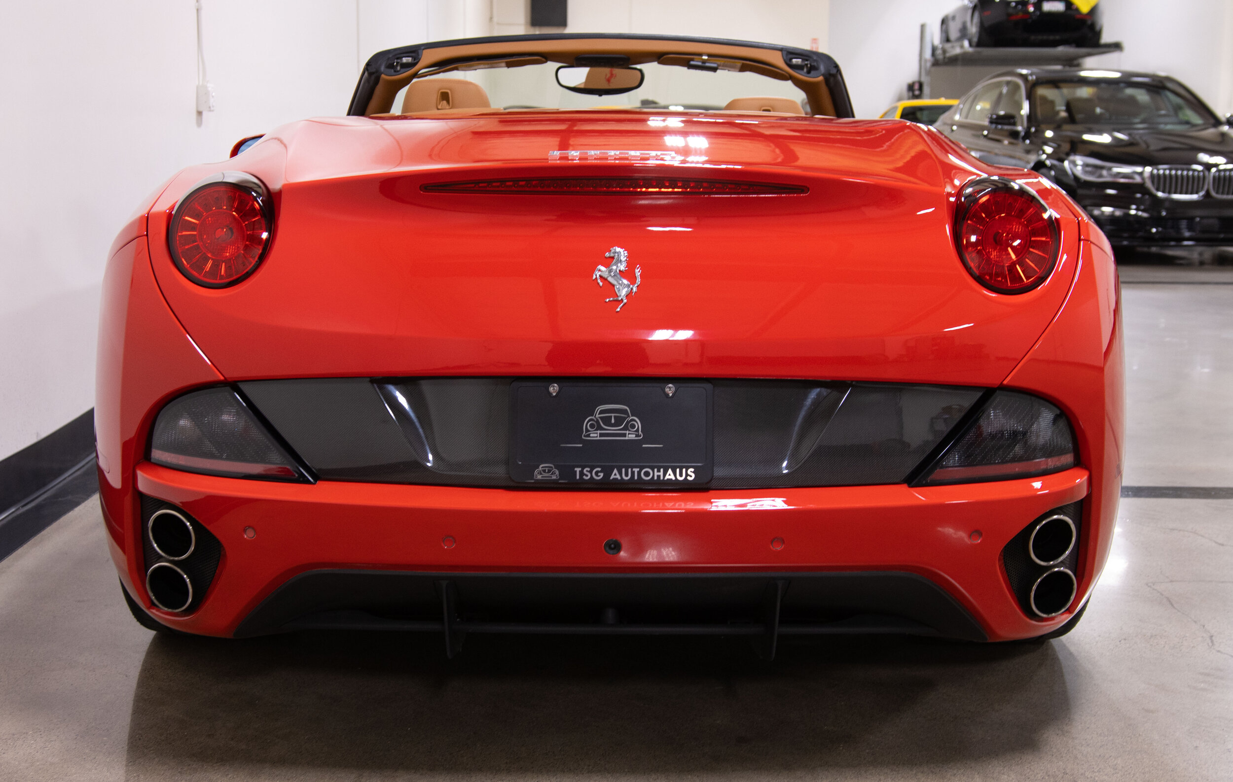 2012 Ferrari California-38.jpg
