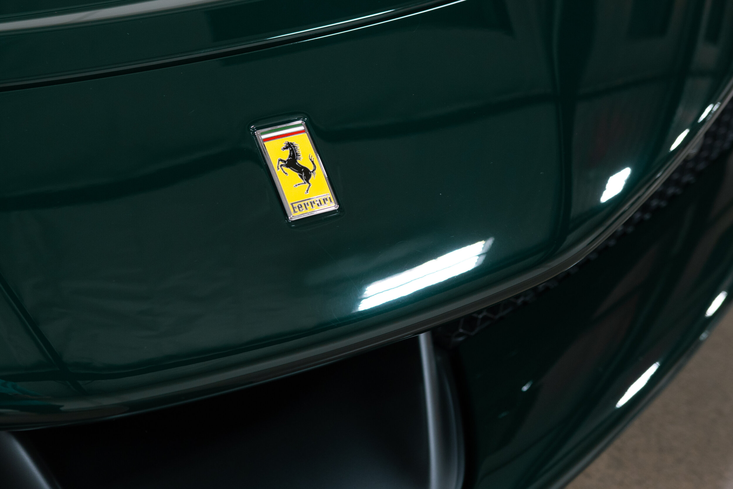 2021 Ferrari F90 Stradale-23.jpg