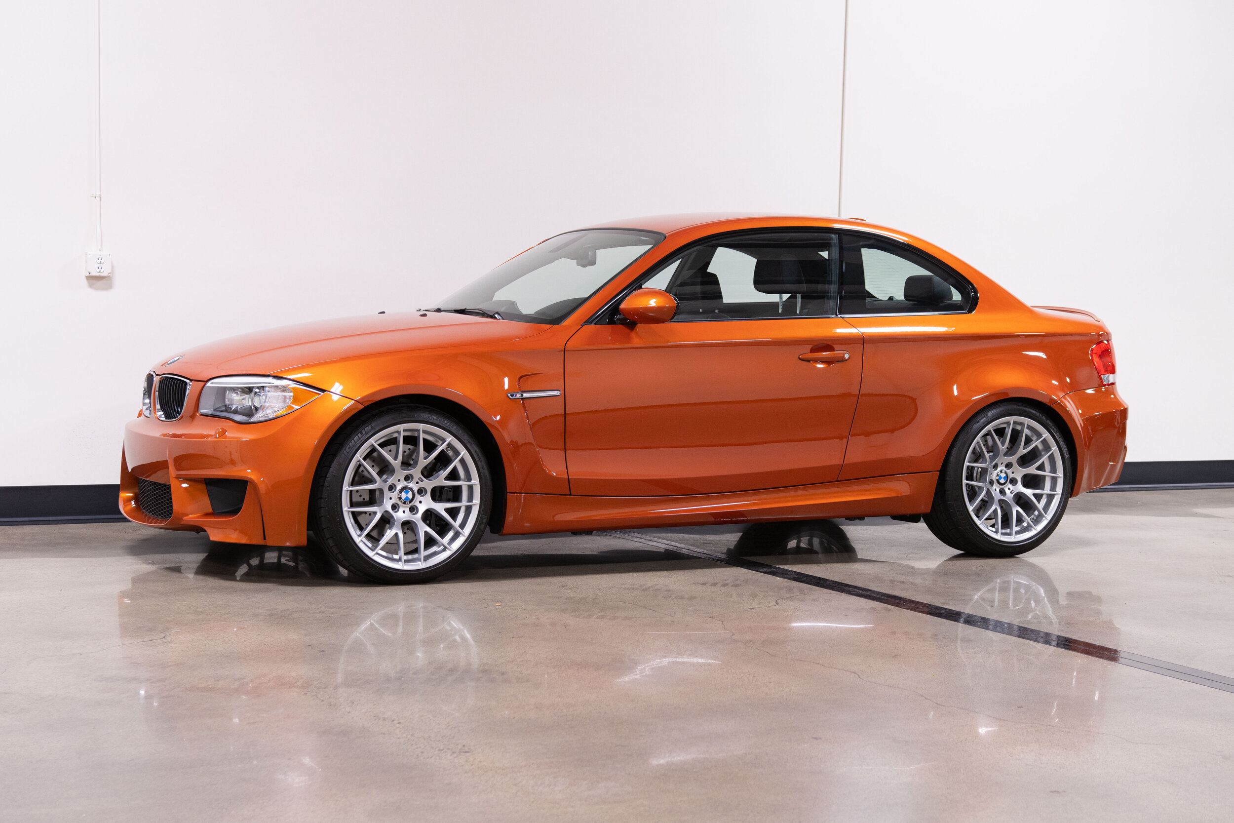 2011 BMW 1M-4.jpg