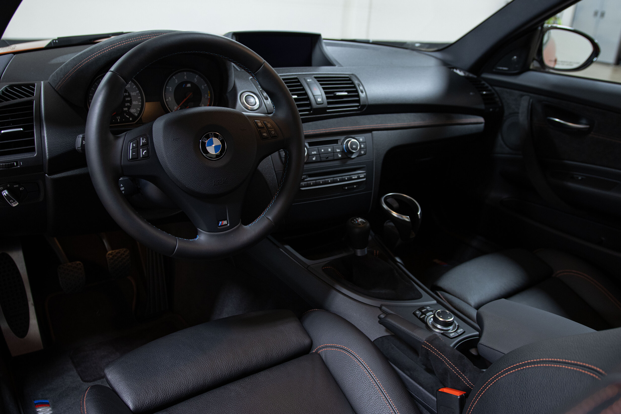 2011 BMW 1M-45.jpg