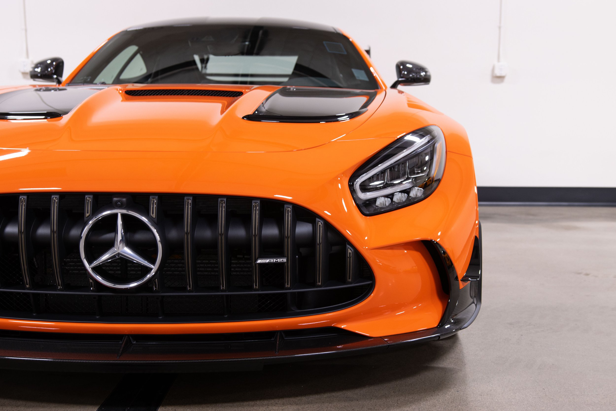 2021 Mercedes-Benz AMG GT Black Series-13.jpg