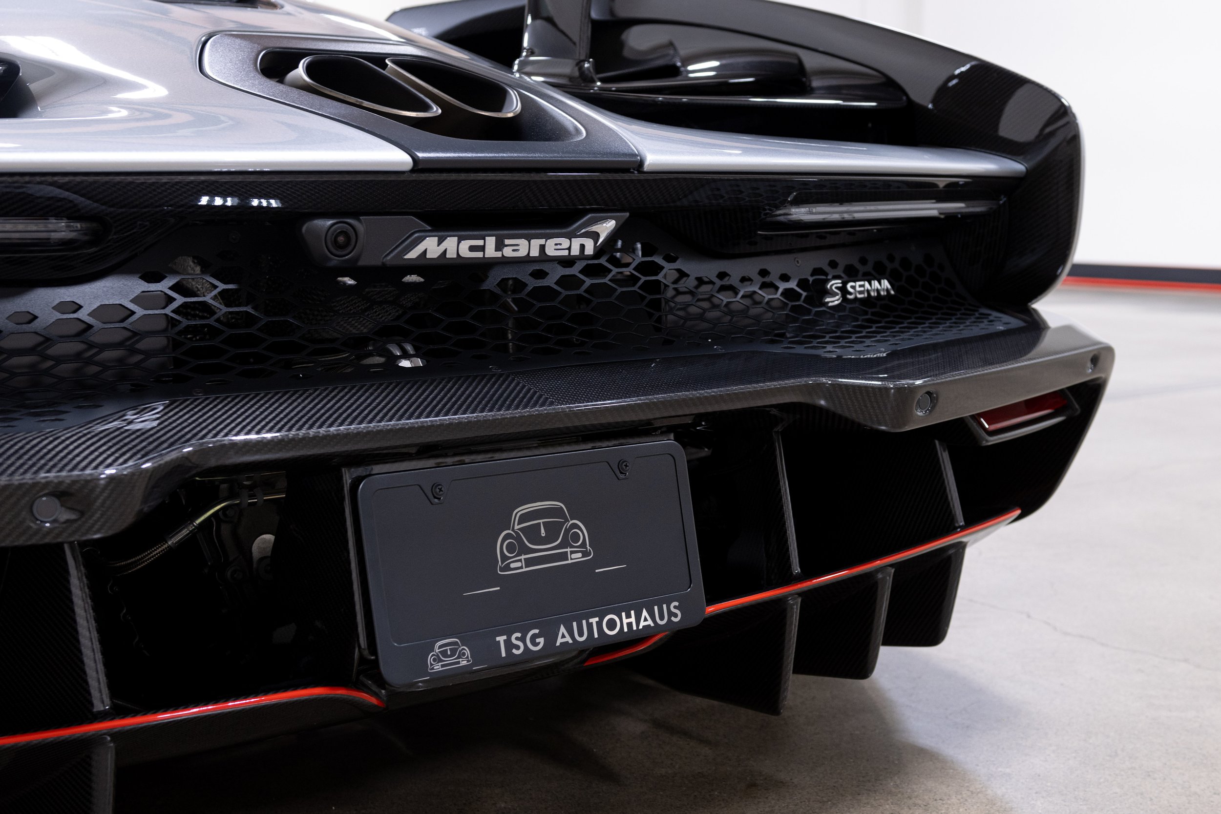 2019 McLaren Senna-39.jpg