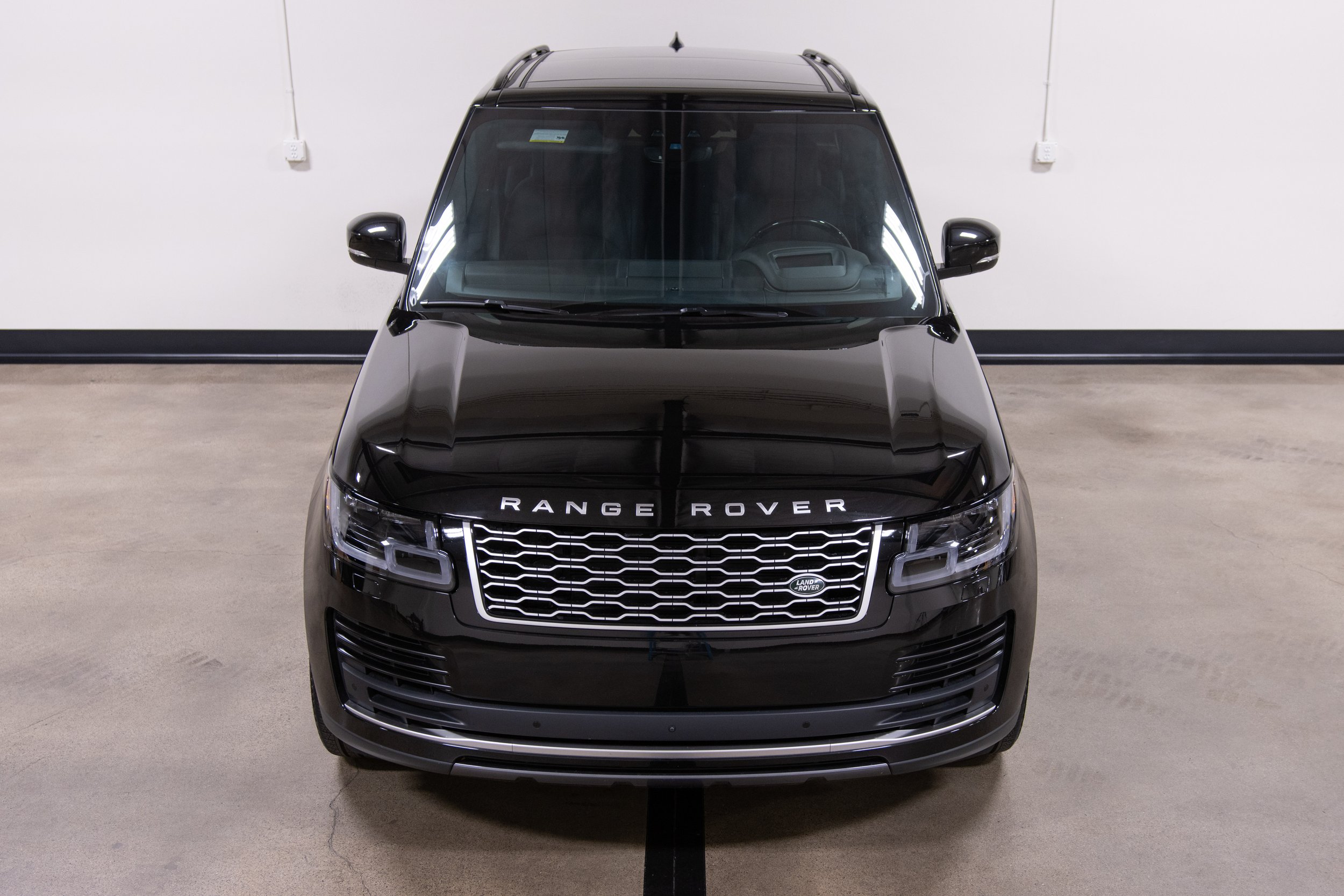 2022 Land Rover Autobiography-11.jpg