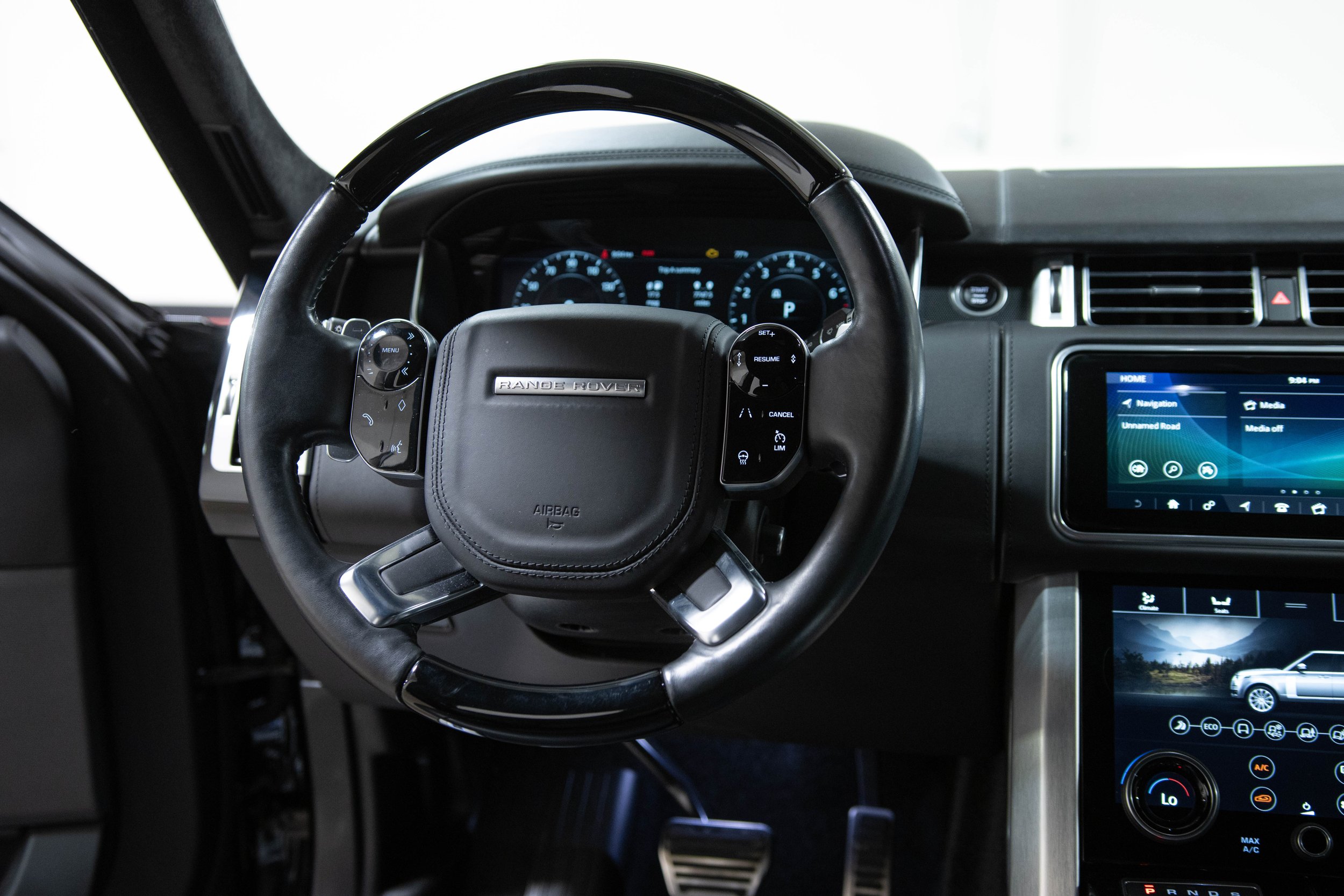 2022 Land Rover Autobiography-52.jpg