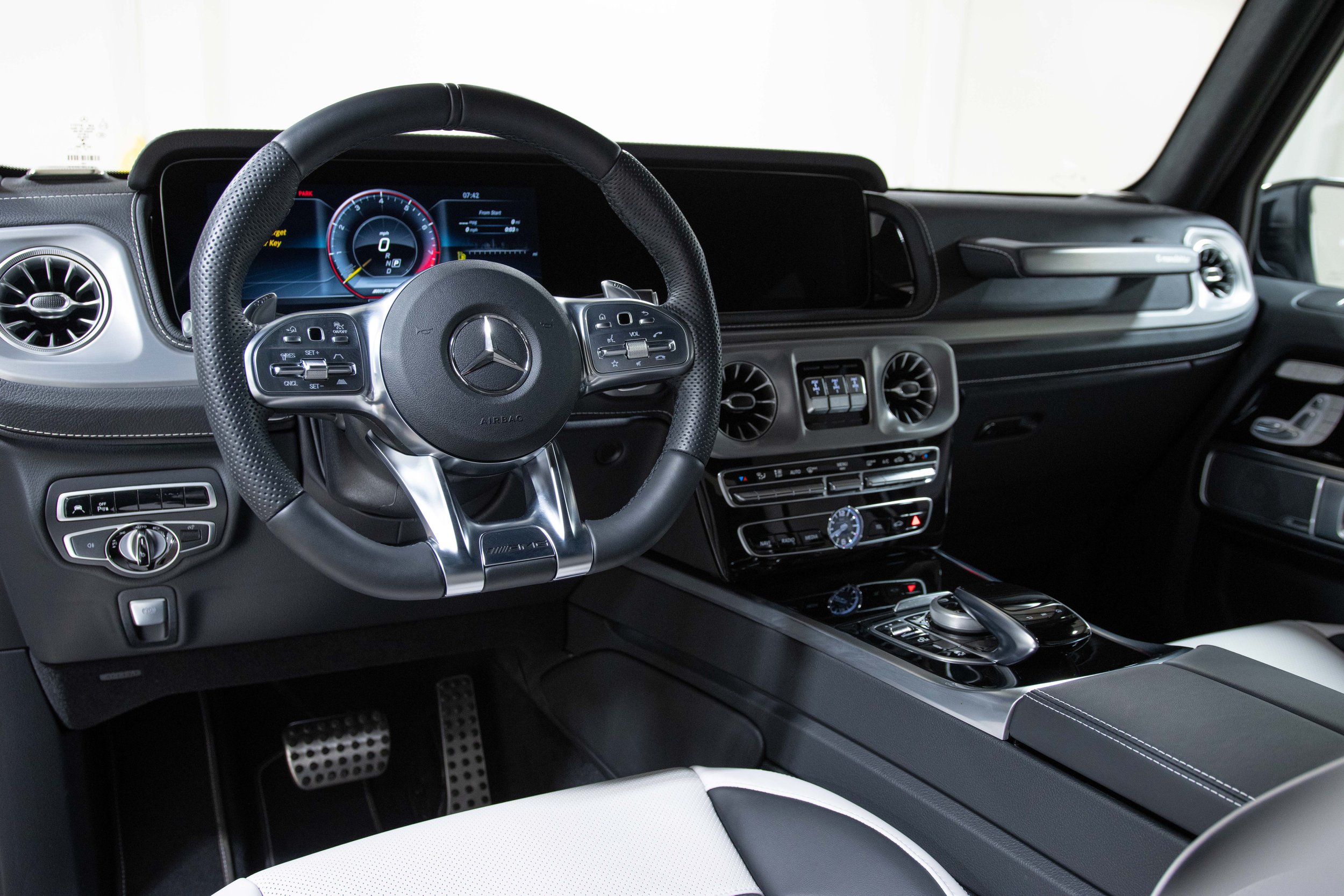 2021 Mercedes Benz G63-46.jpg