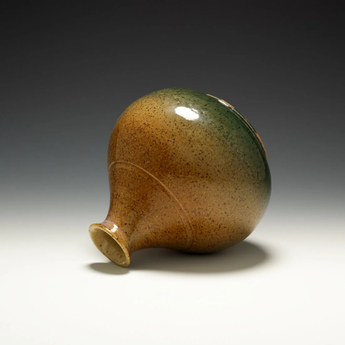 kiss vase 2.jpg