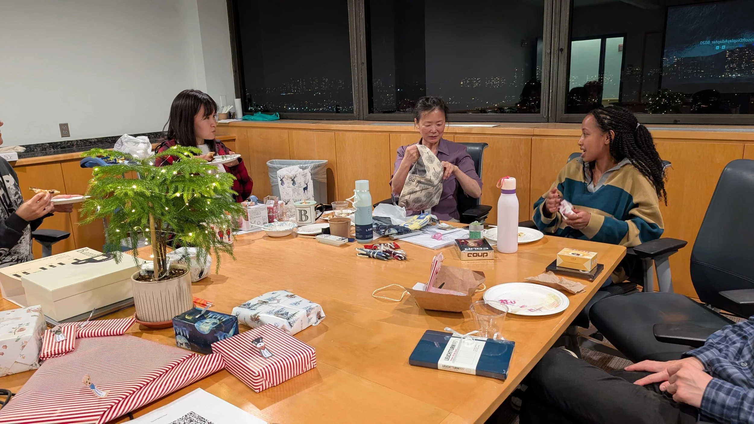 Carolyn's Secret Santa gave her a tote bag... #HoLab #SecretSanta
