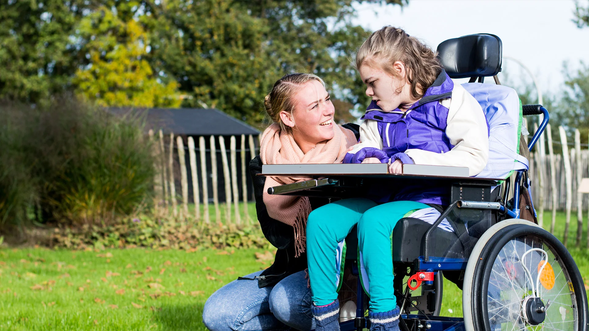   Help make a difference in society   STUDY CERTIFICATE IV in DISABILITY (CHC43115)   FIND OUT MORE  