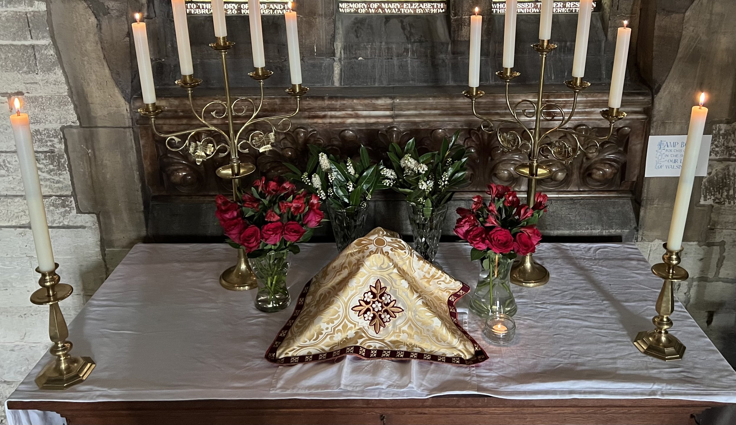  Maundy Thursday: our Altar of Repose where we “watch and wait” with Jesus 