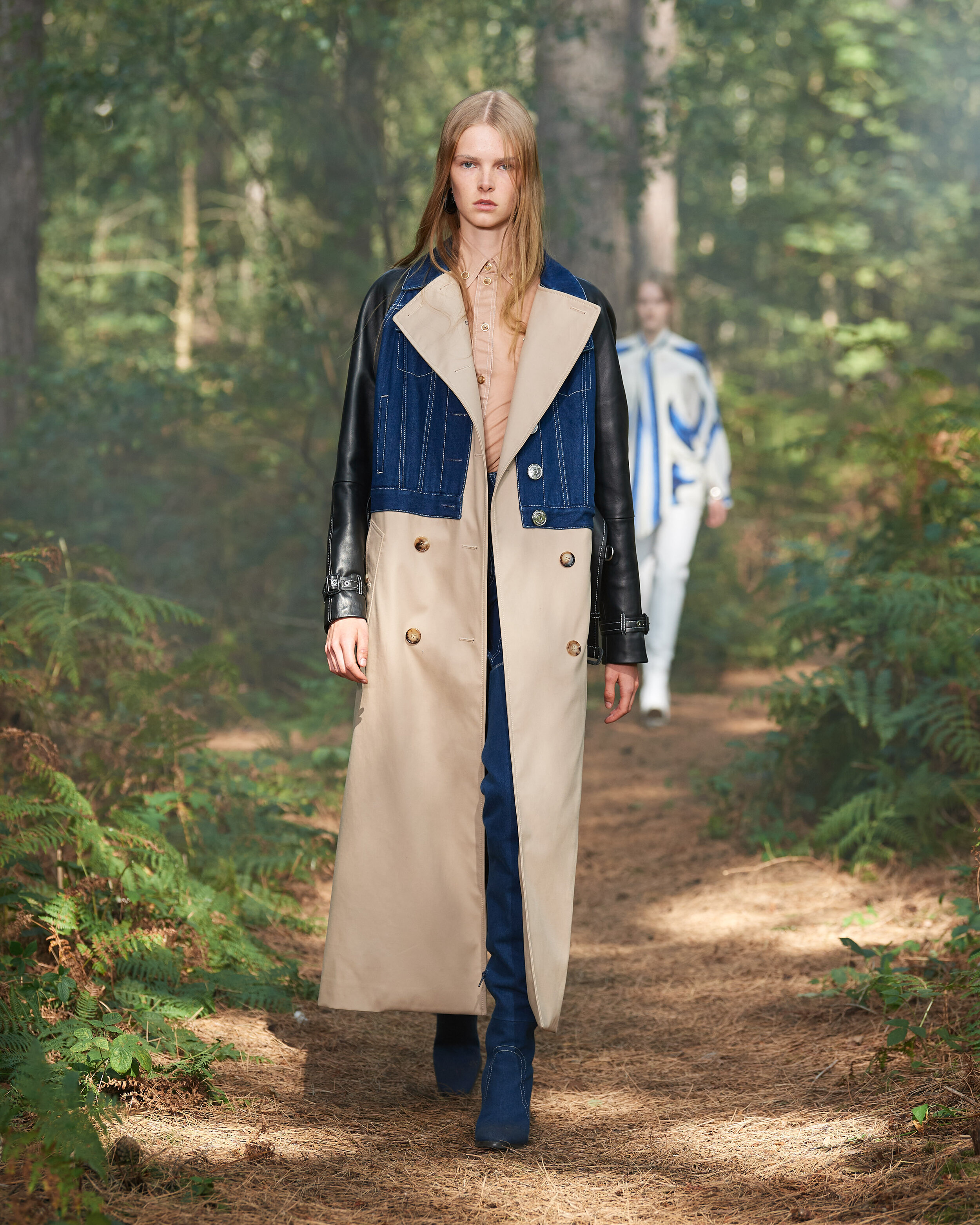Burberry Spring_Summer 2021 Collection - Look 3.jpg