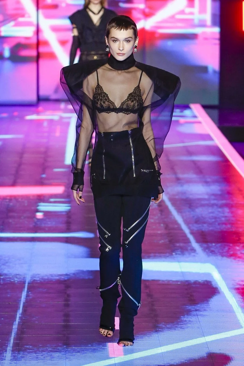 DG_W_FShow_FW2223_RUNWAY_008.jpg