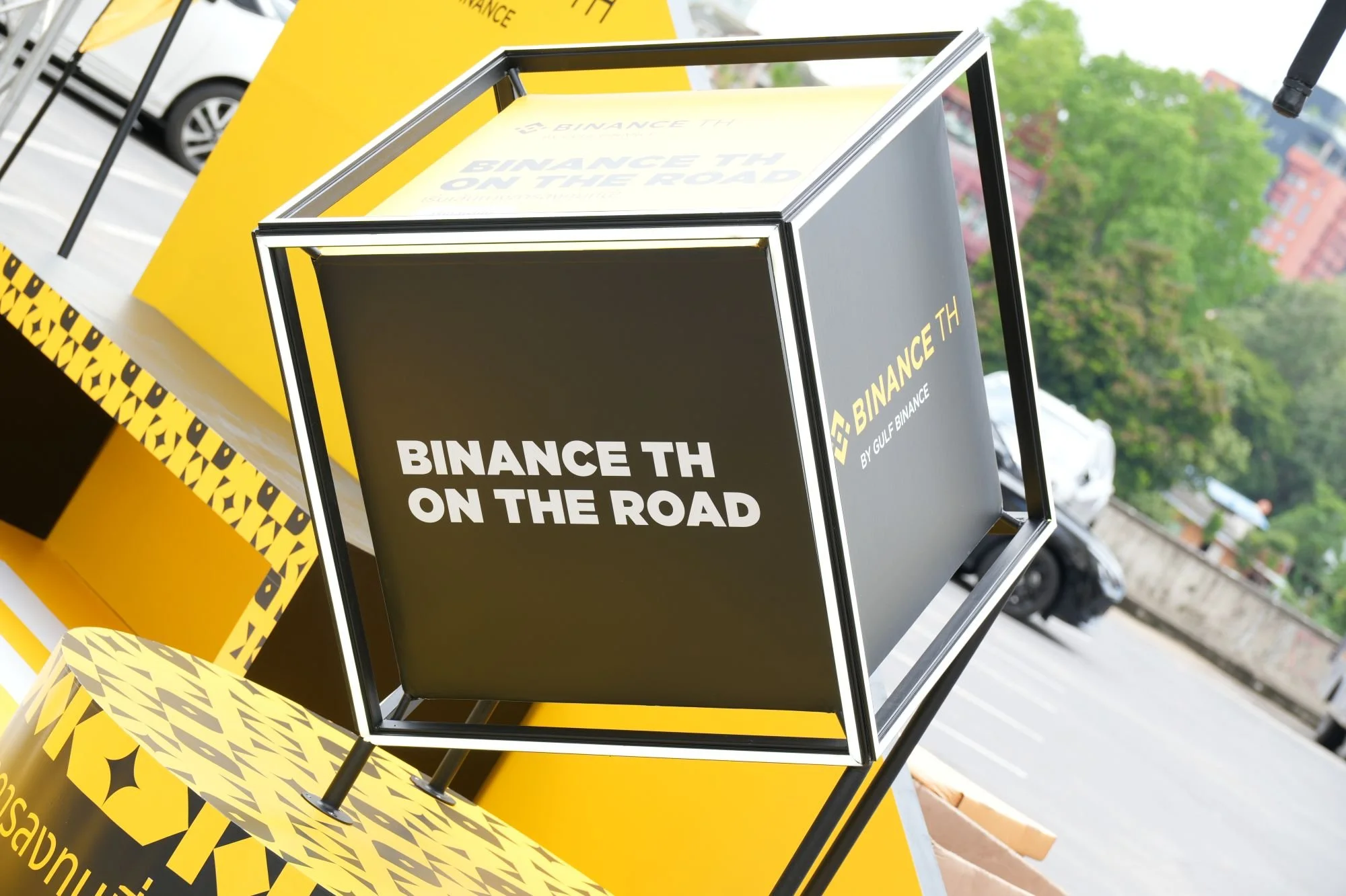 BINANCE TH ON THE ROAD AT SONGWAT_2.JPG