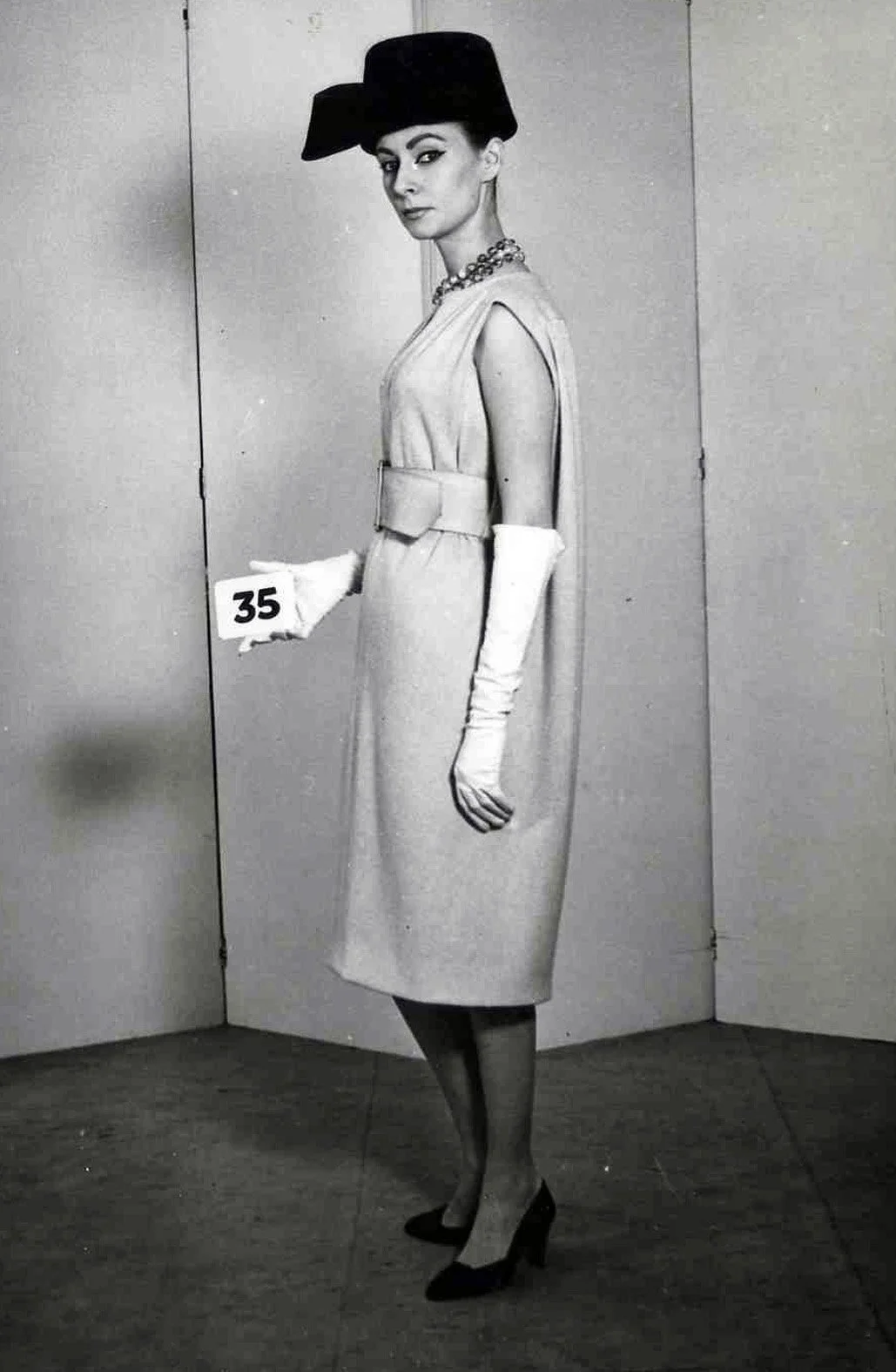 Summer 1958, N°35 © Photographer Thomas Kublin, Balenciaga Archives Paris.jpg