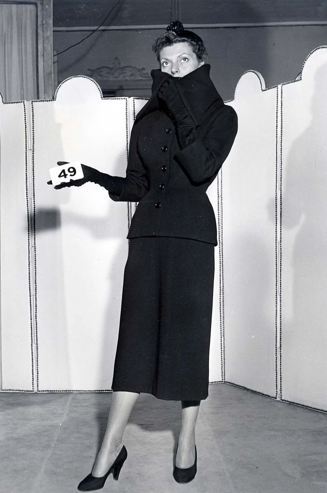 Winter 1952, N°49 © Balenciaga Archives Paris.jpg
