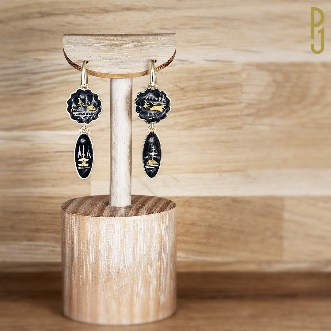 Custom Design Earrings Japanese Etchings Yellow Gold Philip's Jewellery Mackay.jpg