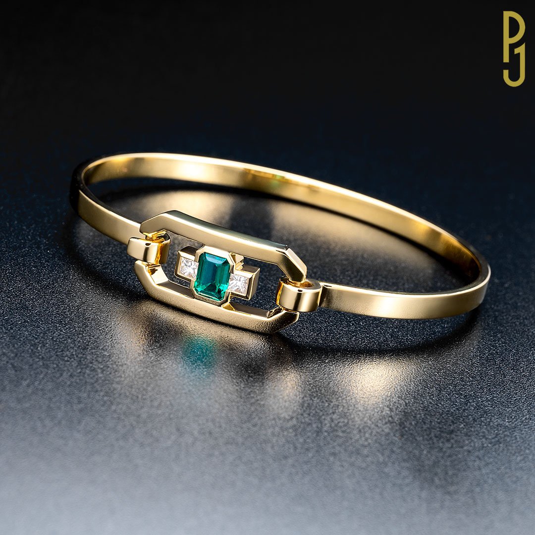 Custom Design Bracelet Emerald & Diamond Philip's Jewellery Mackay.jpg