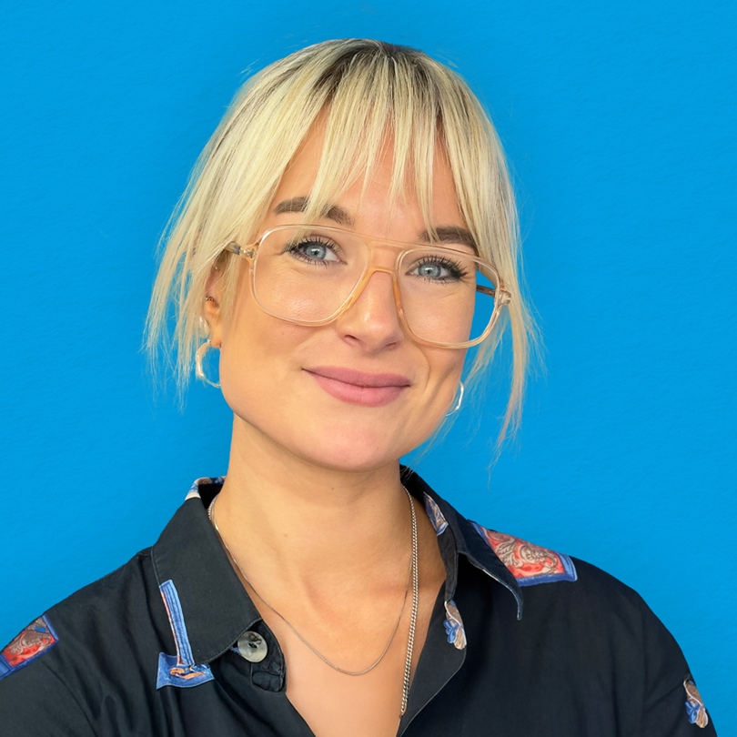 Jem Leslie Bottle PR Digital Marketing Manager