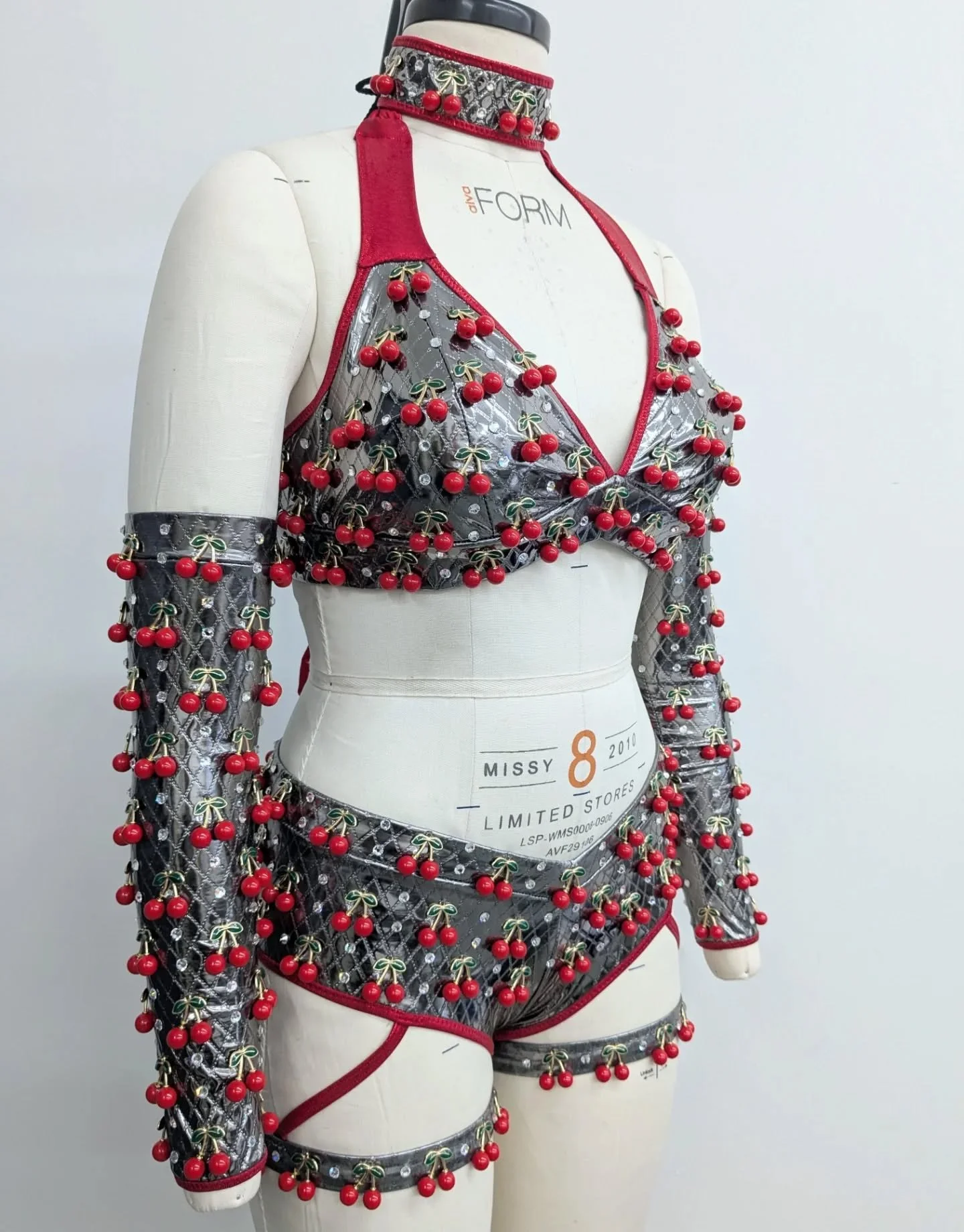 🍒 @tiffanywwe 
🩶❤️🩶
#wwe @wwe #tiffytime #tiffanystratton #smackdown