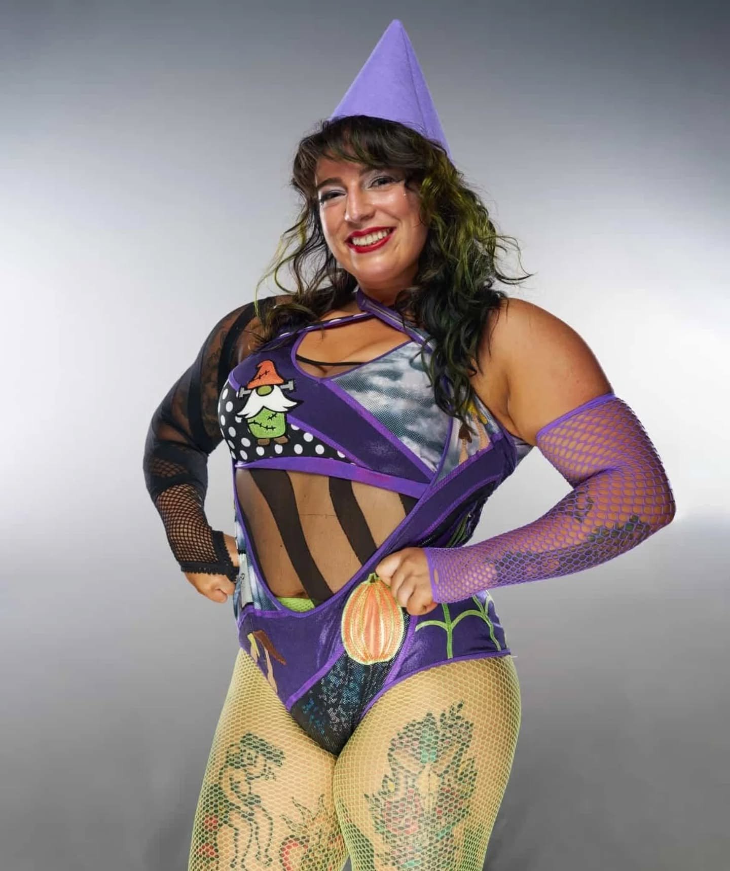 Happy Halloween!! Loved designing and making this Halloween themed gear for @the_gnomie last year!!
 🎃🕸️🧟&zwj;♀️
#gnomie #womenswrestling #prowrestlinggear #halloween #customwrestlinggear #wrestinggear