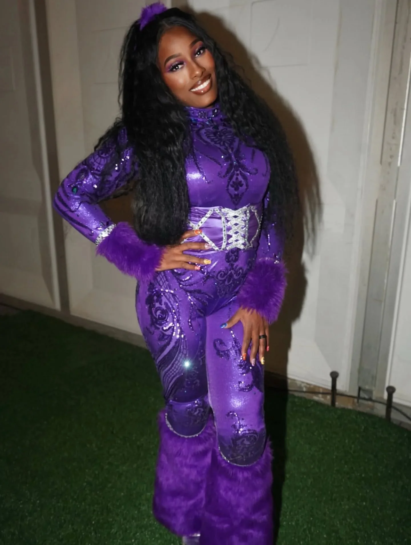 @lashlegendwwe sure put the ROYAL in the Royal Rumble this year!! 
💜🤍💜
#wwe @wwe #royalrumble #lashlegend #boujeebully