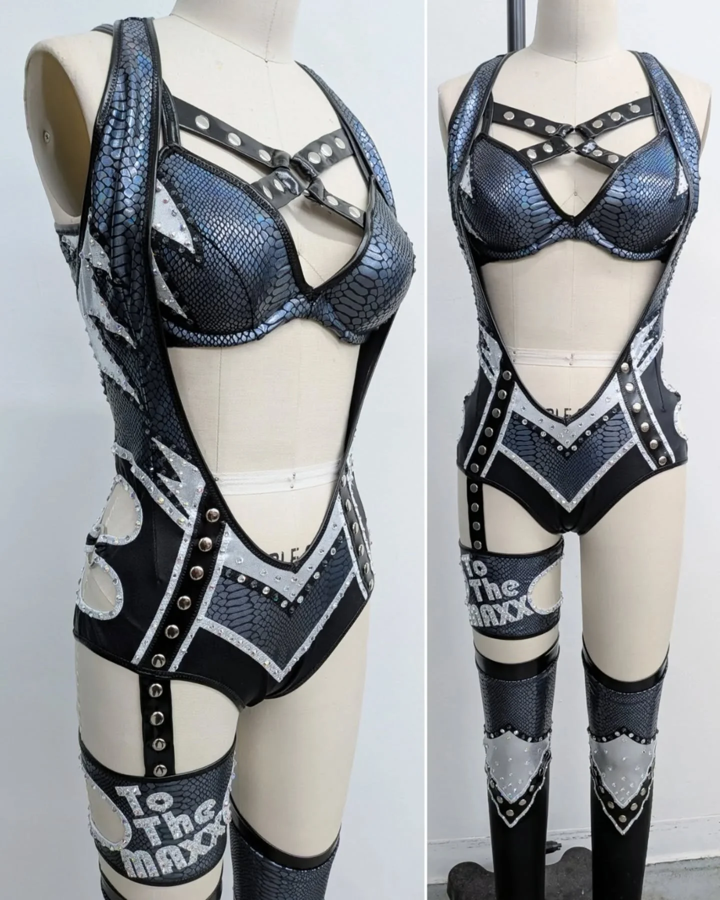 To The MAXX!! Close ups of the new gear for @maxxinedupri ! 
🖤🤍🖤
#wwe @wwe #maxxinedupri #prowrestlinggear #customwrestlinggear #wrestlinggear