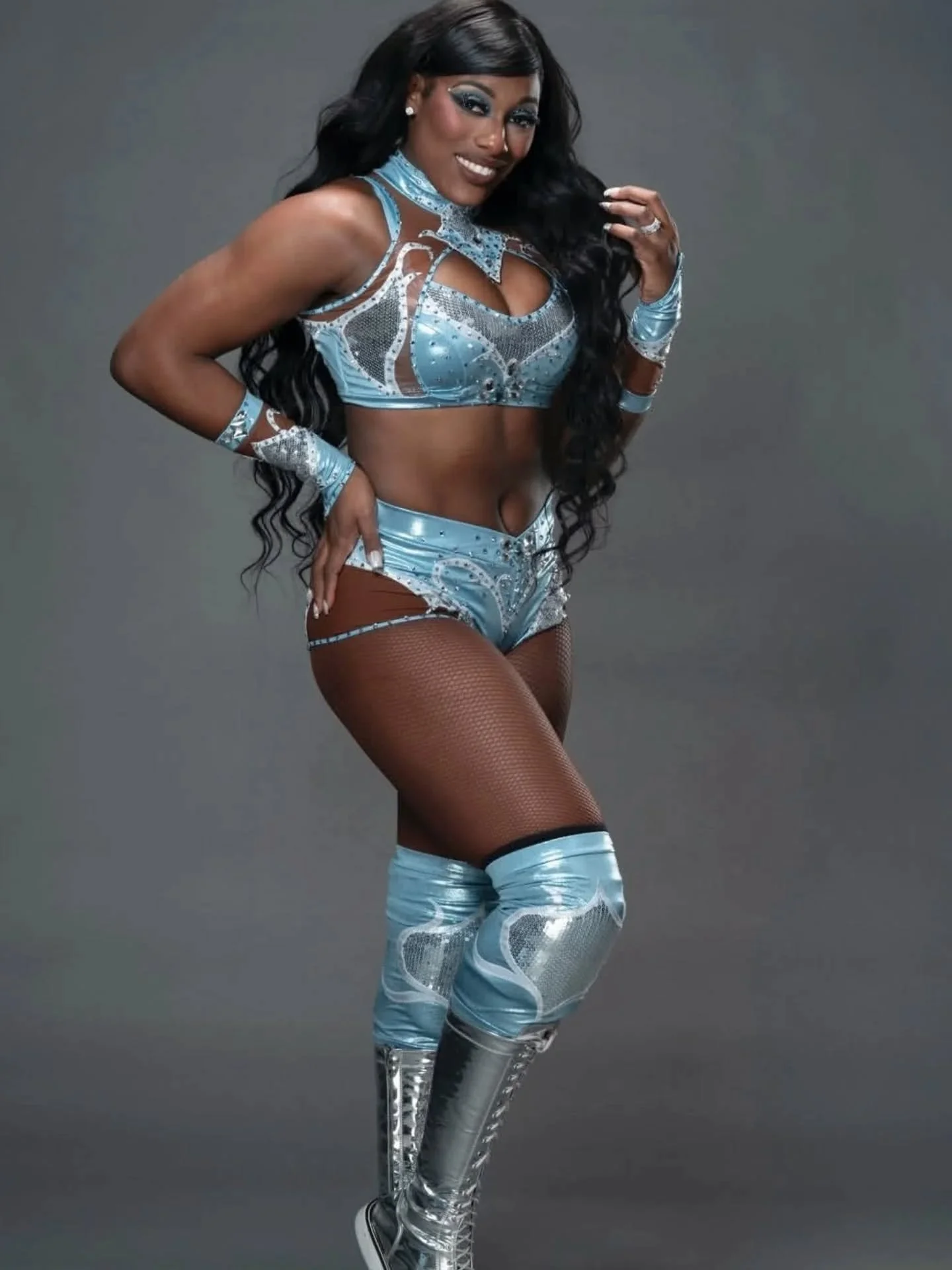 So glad @lashlegendwwe wore this set again while in Europe! Absolutely love her in this light blue!!
🩵🤍🩵
@wwe #wwe #lashlegend #boujeebully #womenswrestling